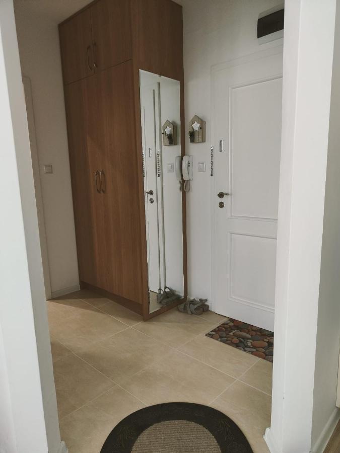 Studio Aivasovskij Park - Meters Away From Beach Pomorie Exterior photo